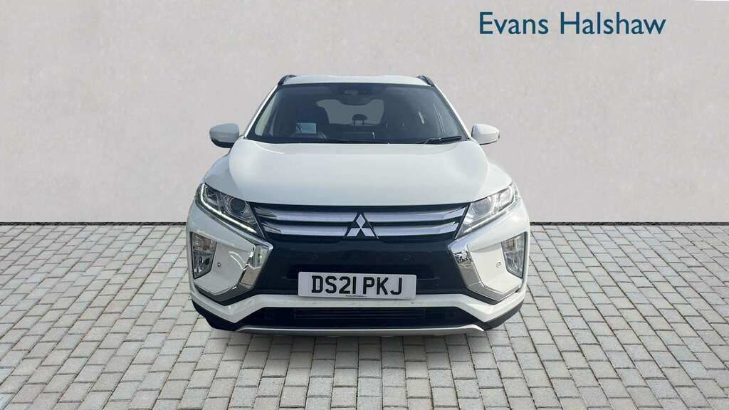 Mitsubishi Eclipse Cross 1.5 Dynamic Cvt 2021 White #2