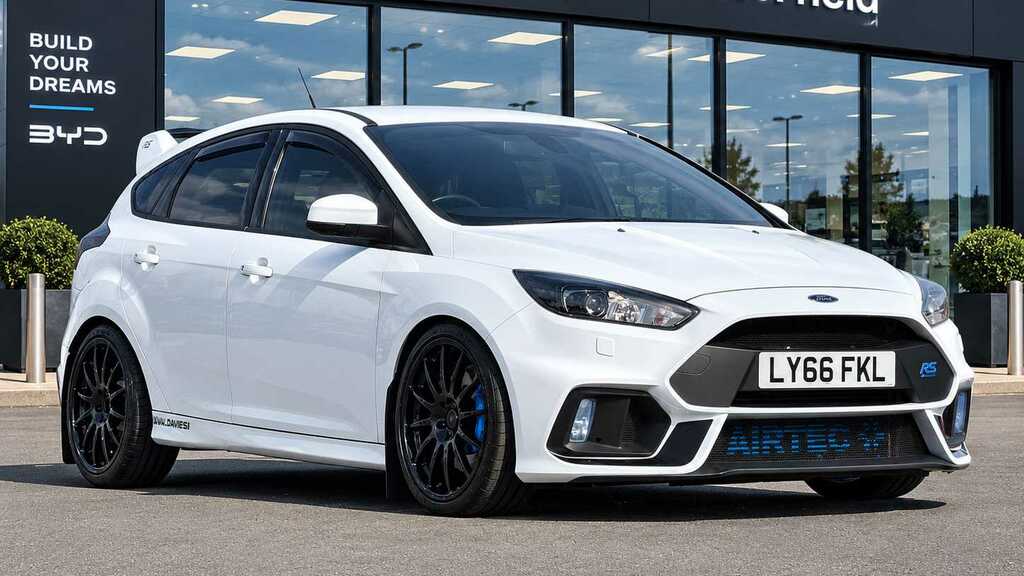 Ford Focus 2.3 Ecoboost 2016 White