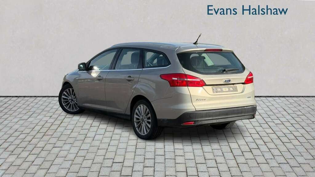Ford Focus 1.0 Ecoboost 125 Titanium X 2017 Silver #3