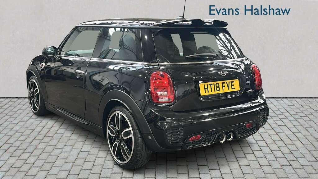 Mini Hatch 2.0 John Cooper Works II 8 Speed 2018 Black #2