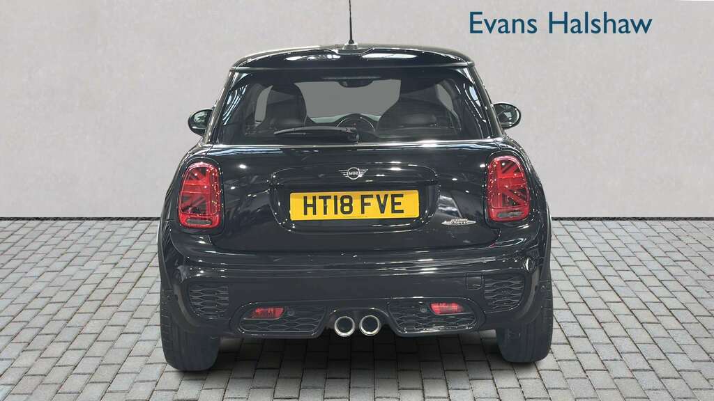 Mini Hatch 2.0 John Cooper Works II 8 Speed 2018 Black #5