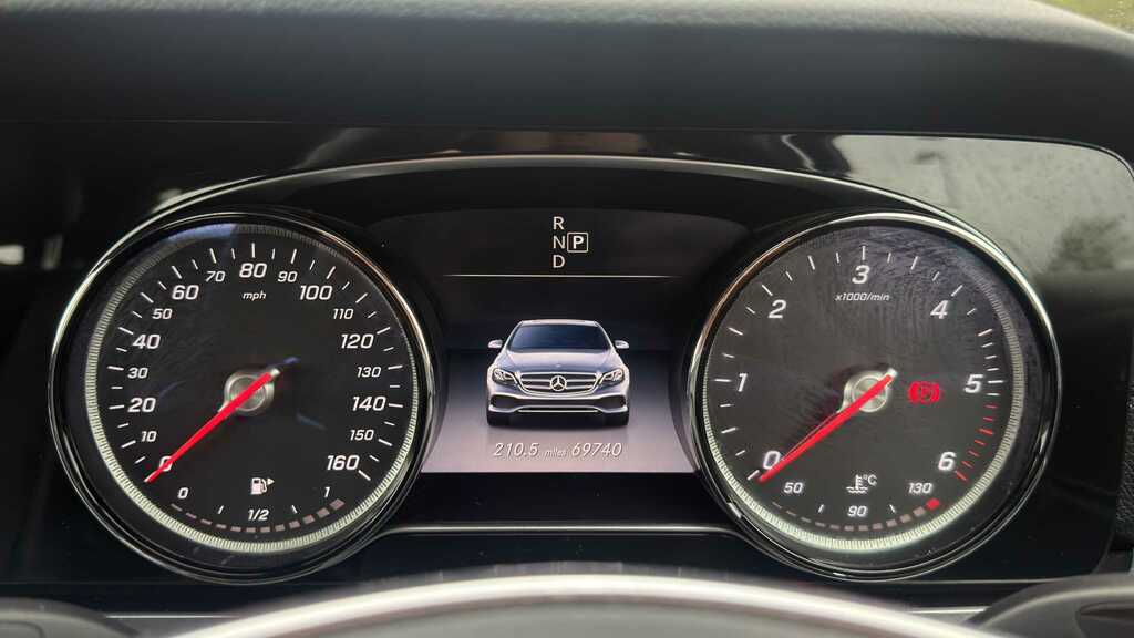 Mercedes-Benz E Class 2.0 E220d Amg Line G-tronic Euro 6 Ss Silver #11