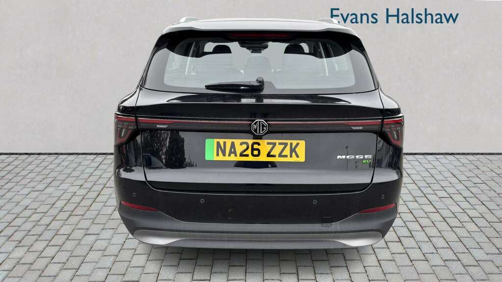 MG MGS5 170Kw Se Ev Long Range 64Kwh 2026 Black #5