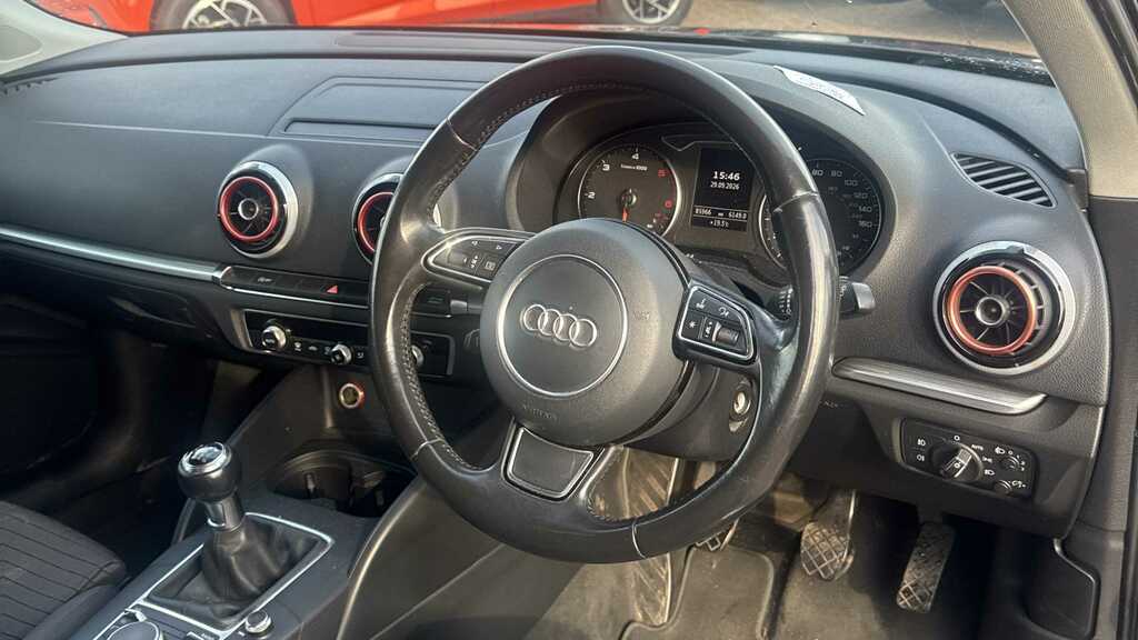 Audi A3 2.0 Tdi S Line Sportback Euro 6 Silver #3