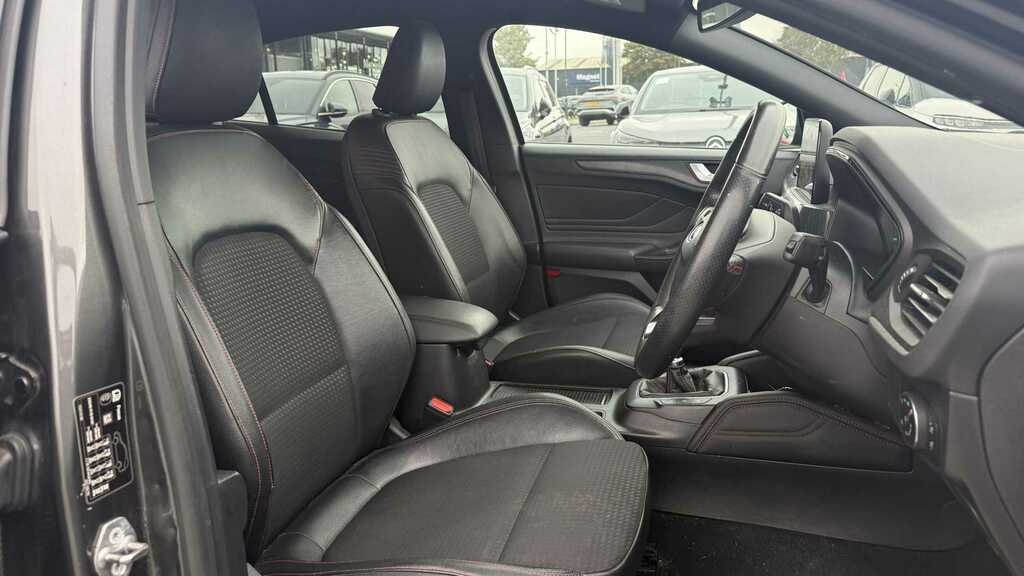 Ford Focus 1.5T Ecoboost Titanium Euro 6 Ss Silver #13