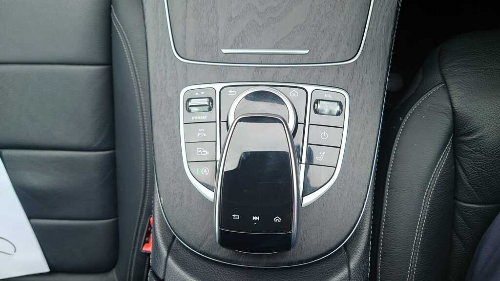 Mercedes-Benz E Class E220d Se 9G-tronic Estate Black #22