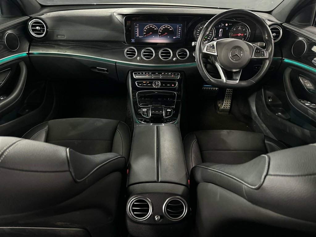 Mercedes-Benz E Class 2L Amg Line White #3