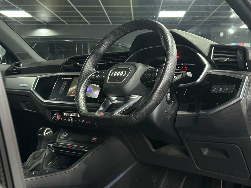 Audi RS Q3 Tfsi Audi Sport Edition Black #18
