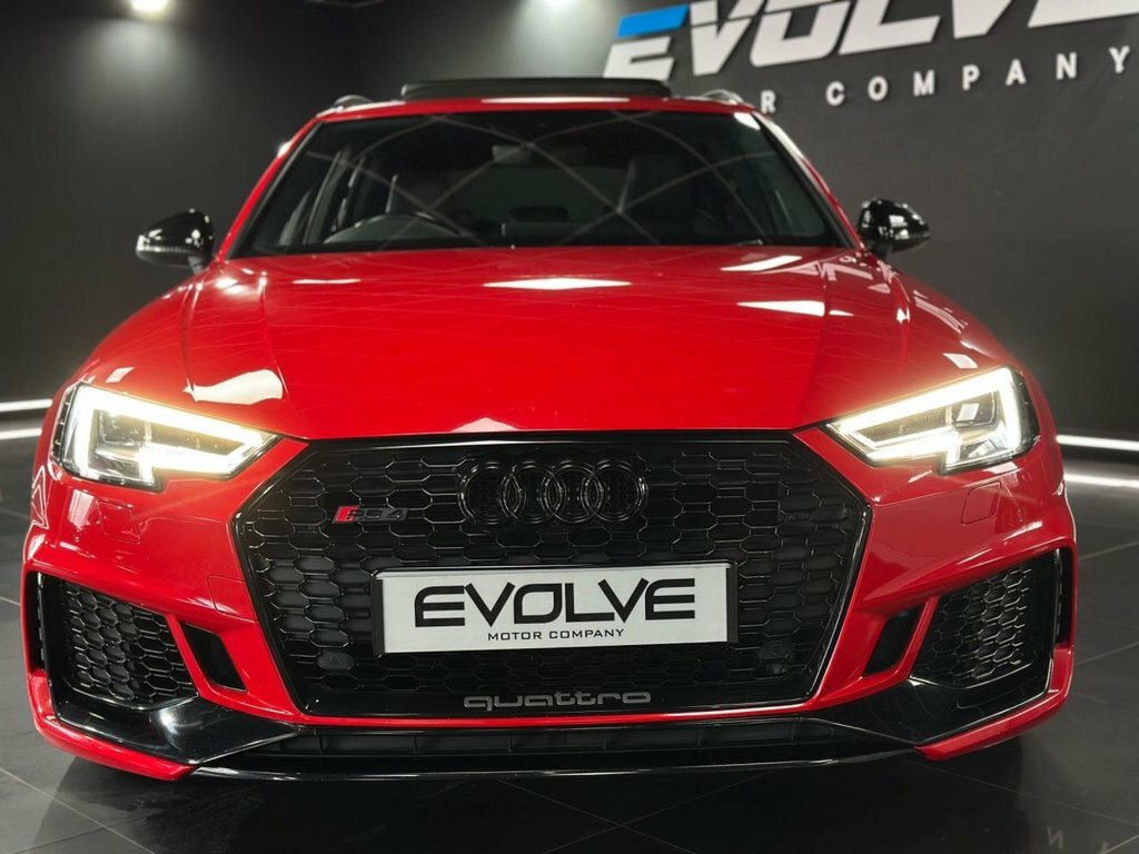 Audi RS4 Avant 2.9L Sport Edition Red #4