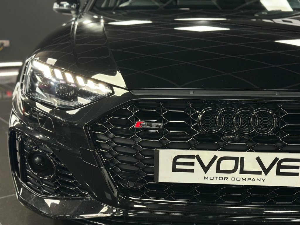 Audi RS4 Avant 2.9L Vorsprung Black #6
