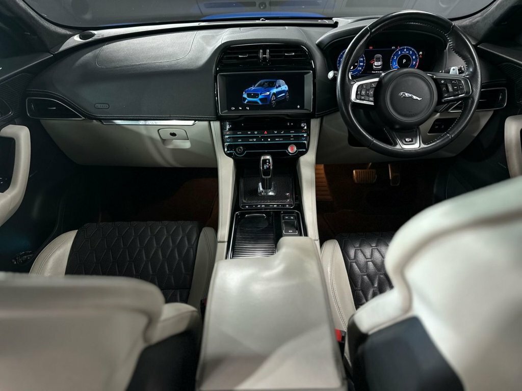 Jaguar F-Pace 5L Svr Blue #3