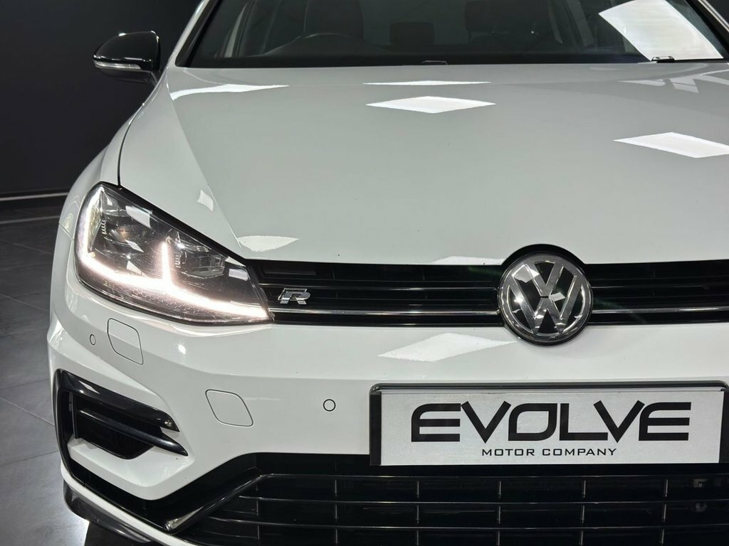 Volkswagen Golf 2L R White #6