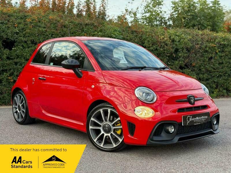 Abarth 595 1.4 T-jet Turismo Euro Red