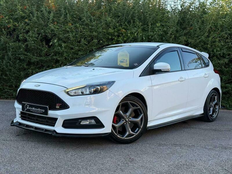 Ford Focus 2.0T Ecoboost St-3 Euro L800AAS White #3