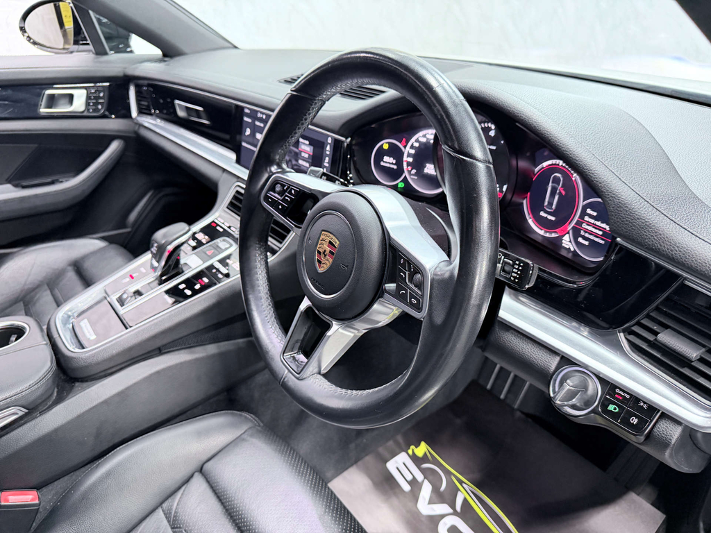 Porsche Panamera 4.0 V8 Turbo S E-hybrid Pdk White #55