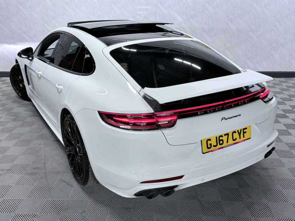 Porsche Panamera 4.0 V8 Turbo S E-hybrid Pdk White #26