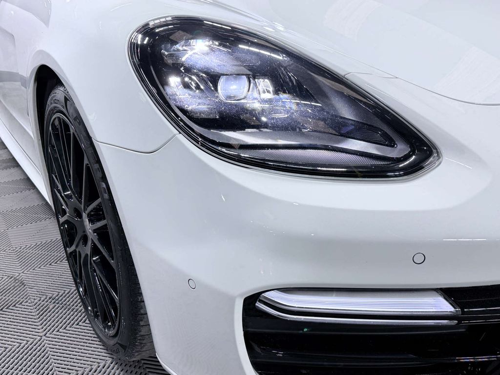 Porsche Panamera 4.0 V8 Turbo S E-hybrid Pdk White #71