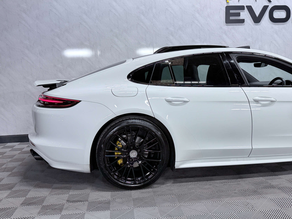 Porsche Panamera 4.0 V8 Turbo S E-hybrid Pdk White #38