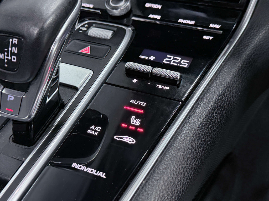 Porsche Panamera 4.0 V8 Turbo S E-hybrid Pdk White #60