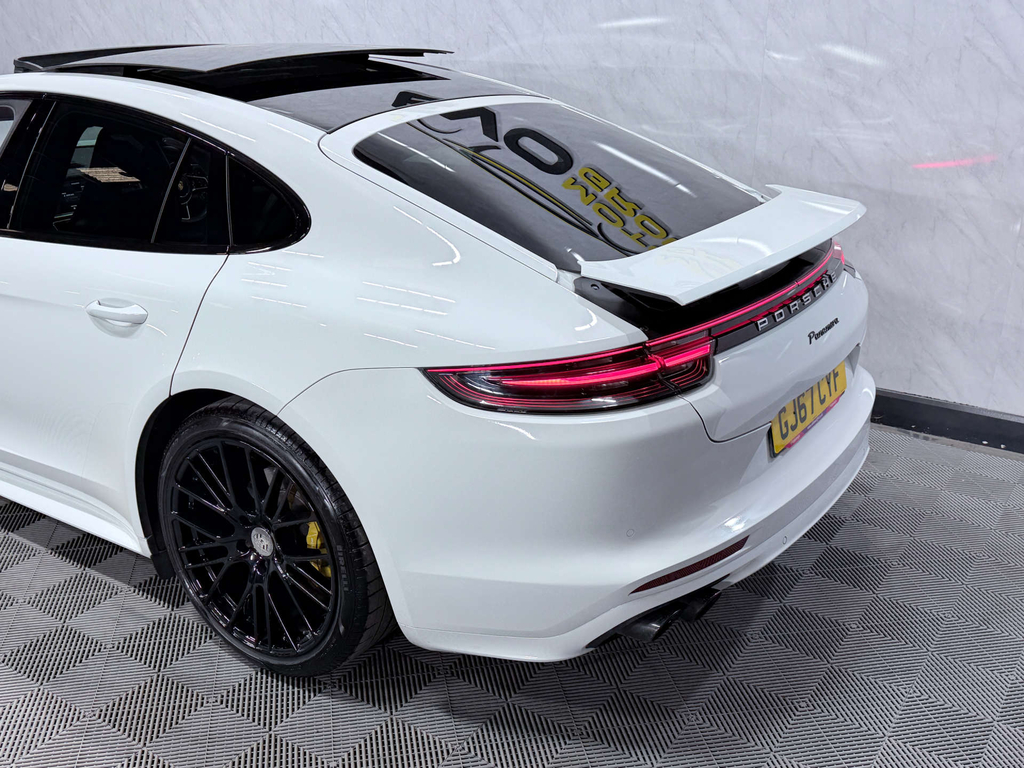 Porsche Panamera 4.0 V8 Turbo S E-hybrid Pdk White #9