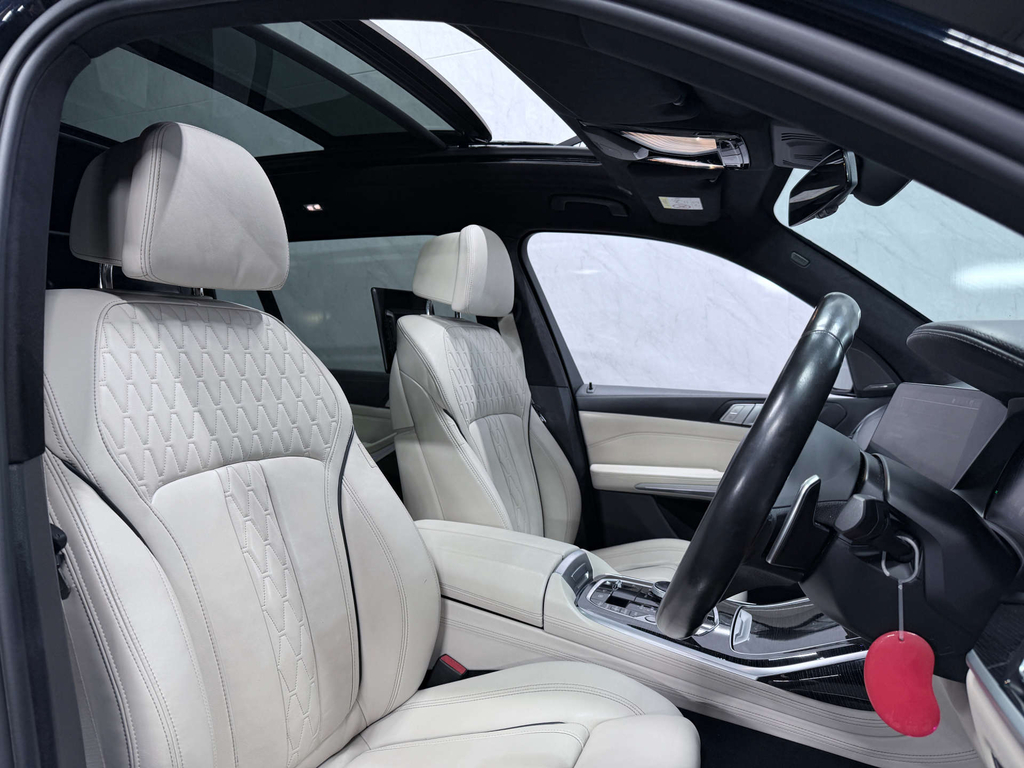 BMW X7 Xdrive40i M Sport Step Blue #55