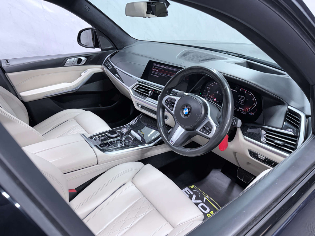 BMW X7 M50d 4Wd Black #3