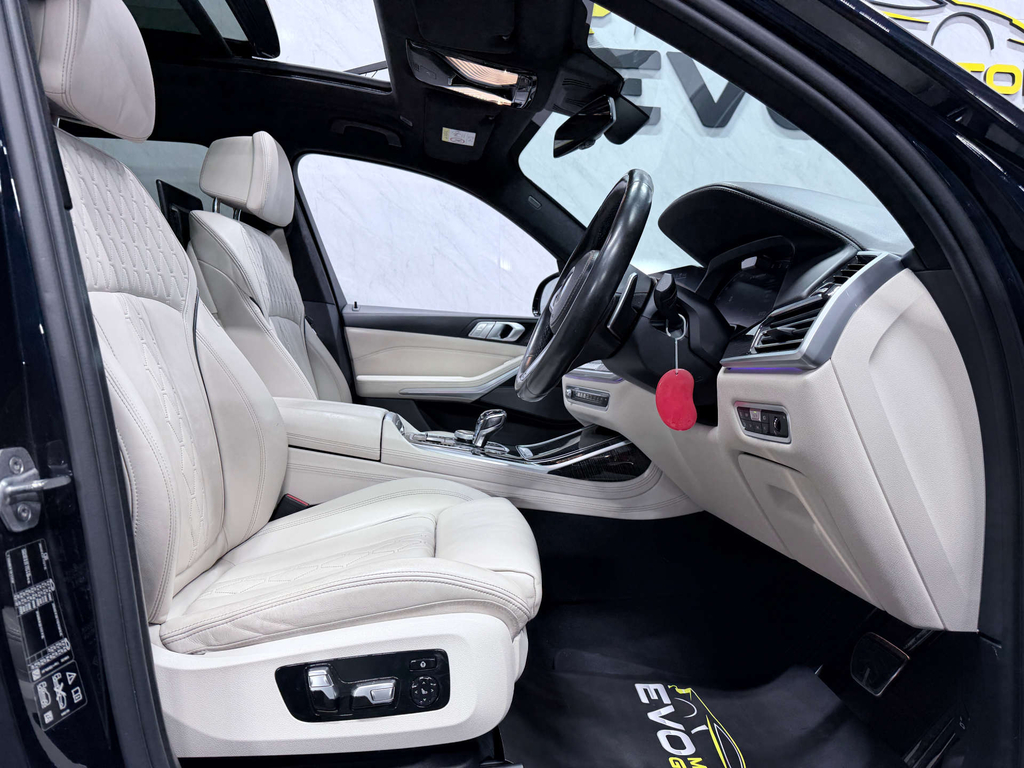 BMW X7 Xdrive40i M Sport Step Blue #54