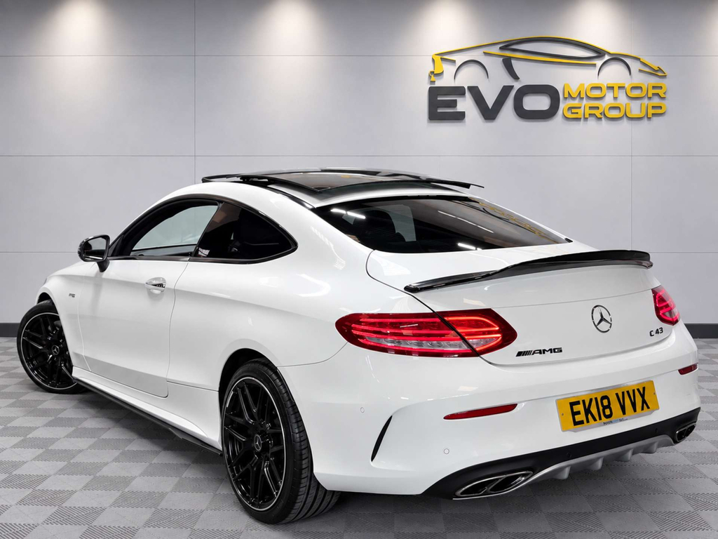 Mercedes-Benz C Class Premium 4Matic 4Wd  #2
