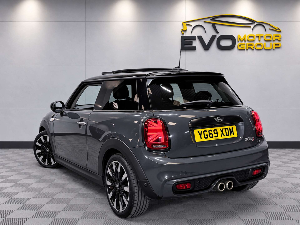 Mini Hatch Cooper S Exclusive Grey #2