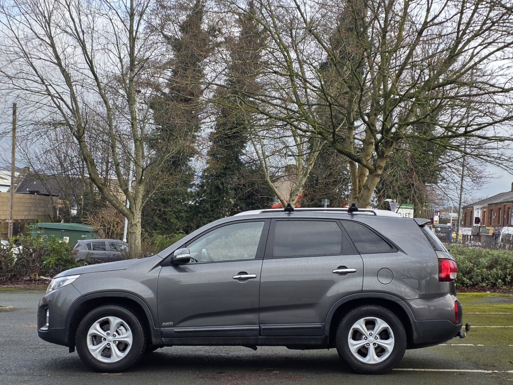Kia Sorento Estate 2.2 LO13RKN Silver #5