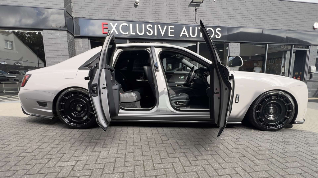 Rolls-Royce Ghost 6.75 V12 Saloon 4Wd Euro 6 571 Ps Black #23