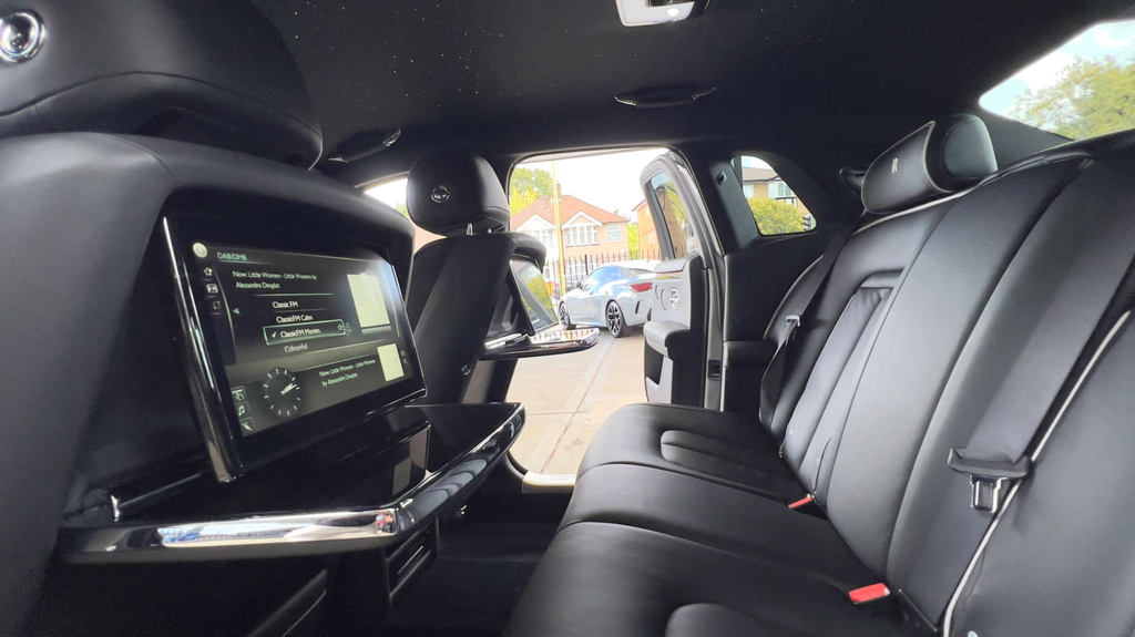 Rolls-Royce Ghost 6.75 V12 Saloon 4Wd Euro 6 571 Ps Black #48