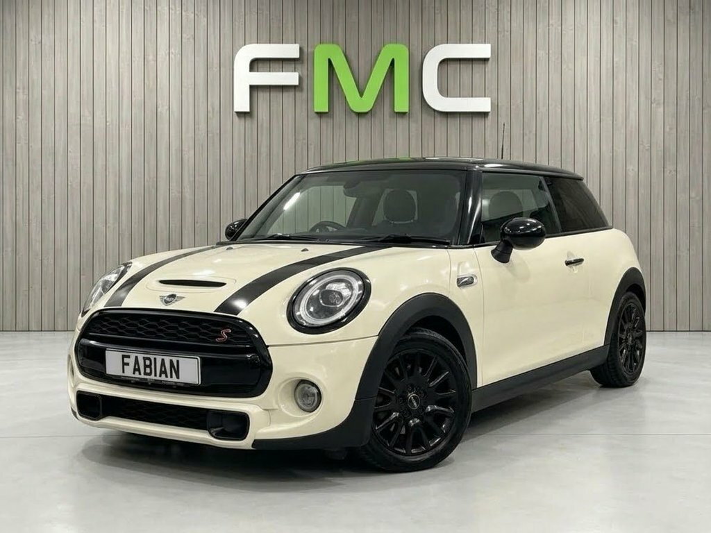 Mini Hatch 2L Cooper S Classic White