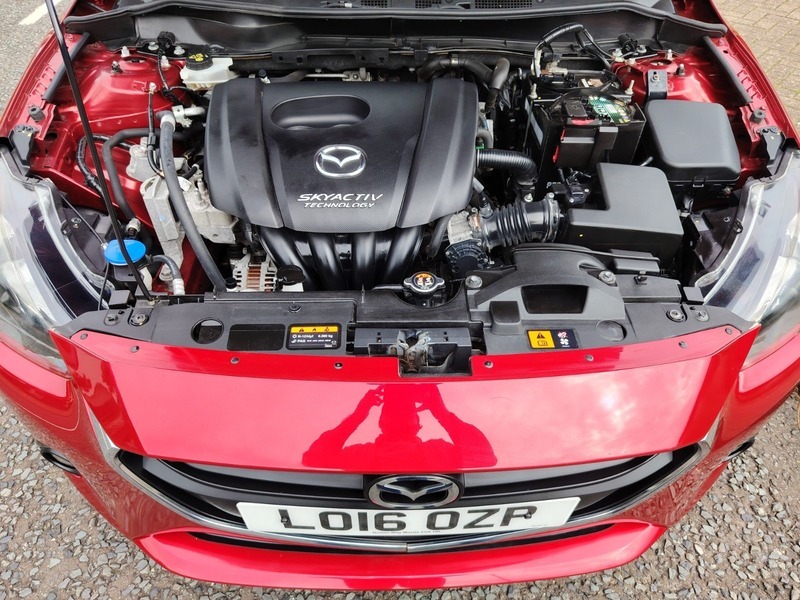 Mazda 2 1.5 Skyactiv-g Sport Black Euro 6 Ss White #43