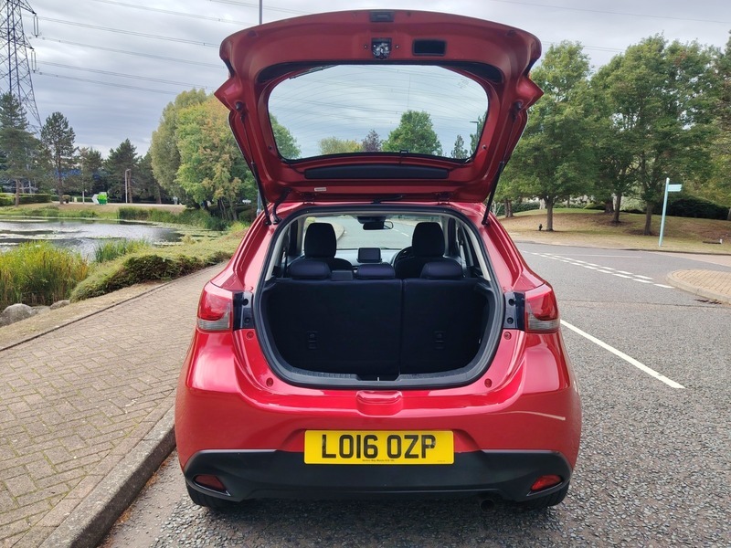Mazda 2 1.5 Skyactiv-g Sport Black Euro 6 Ss White #7