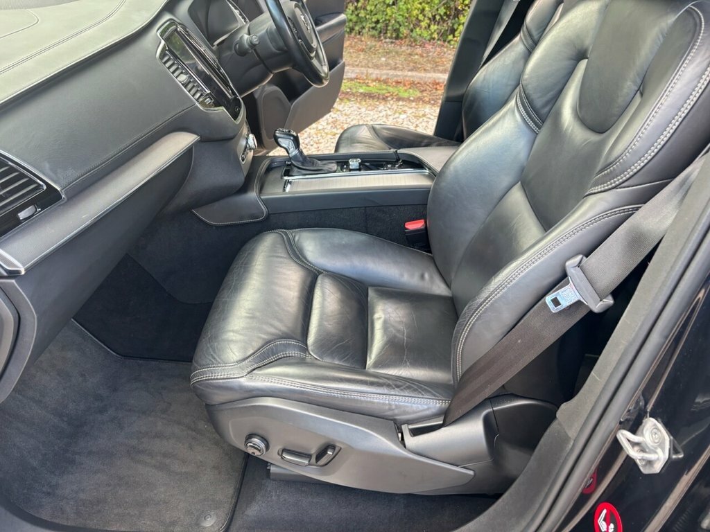 Volvo XC90 D5 Momentum Suv Grey #29