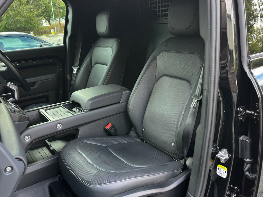 Land Rover Defender 110 3.0 D250 X-dynamic Se Green #8