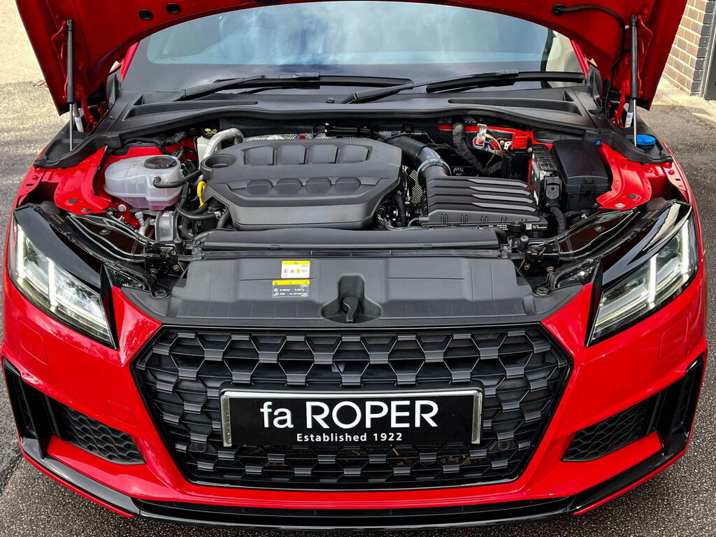 Audi TT 45 Tfsi Quattro Black Edition S Tronic White #32