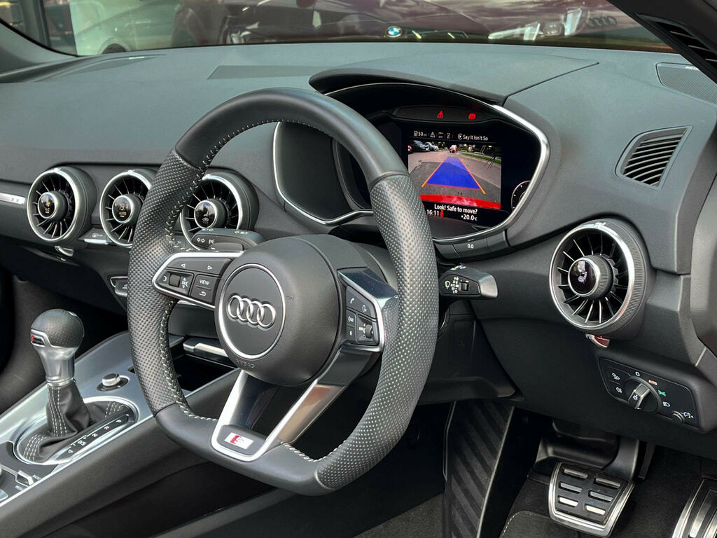 Audi TT 45 Tfsi Quattro Black Edition S Tronic White #23
