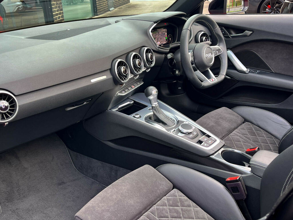 Audi TT 45 Tfsi Quattro Black Edition S Tronic White #9