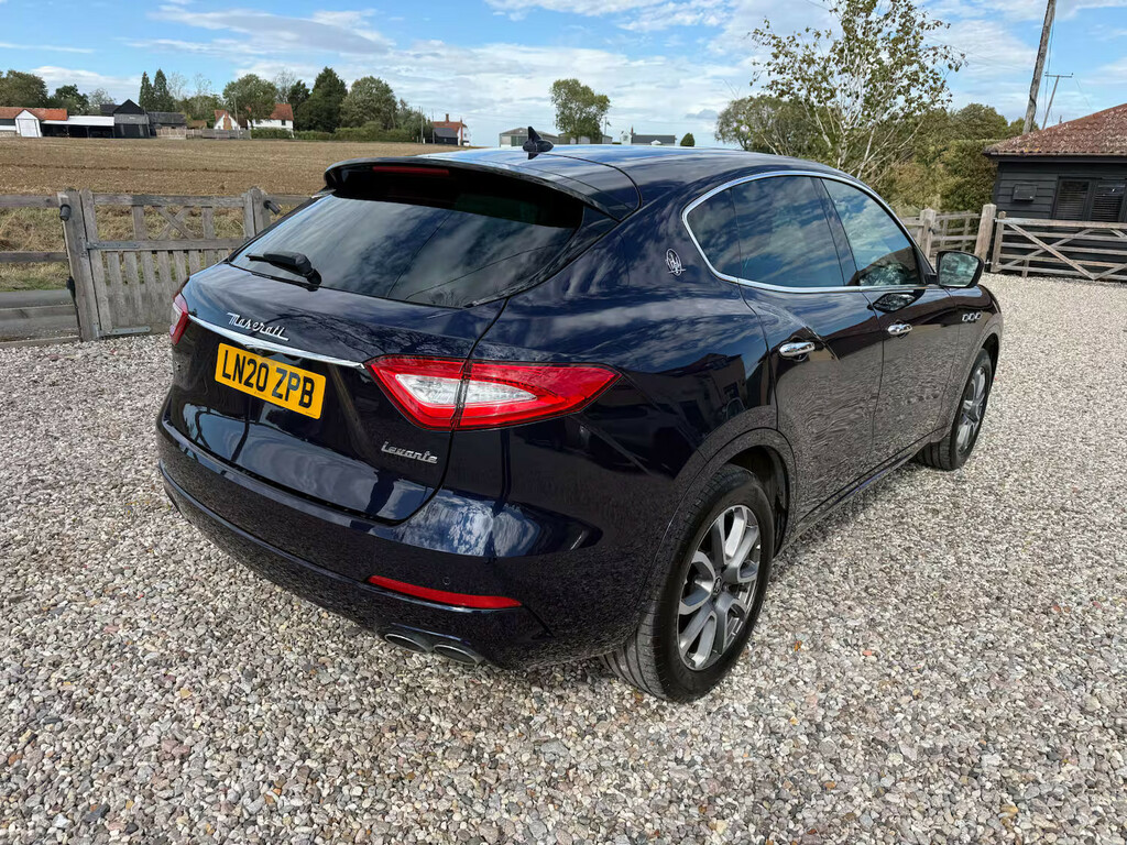 Maserati Levante V6 Estate Blue #4