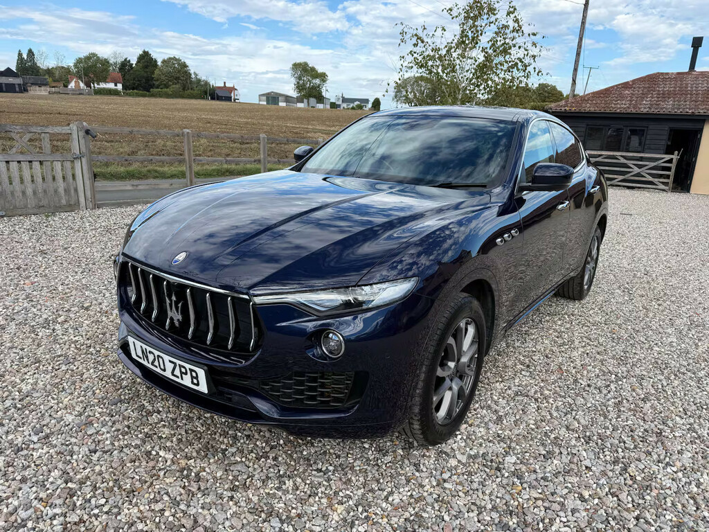 Maserati Levante V6 Estate Blue #2