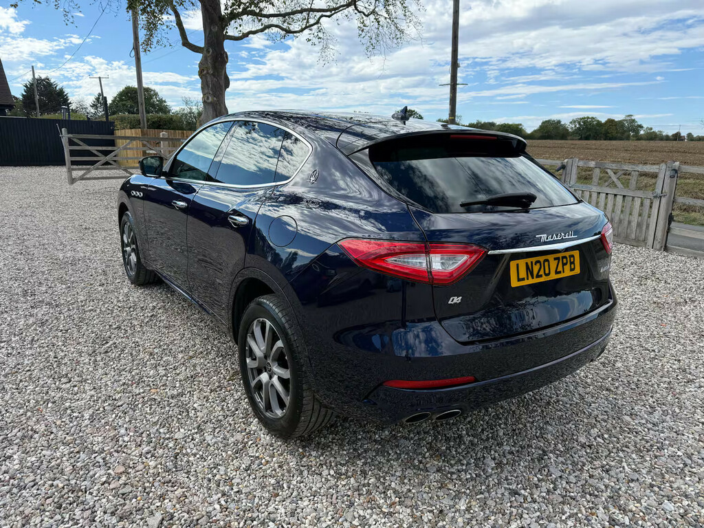 Maserati Levante V6 Estate Blue #3