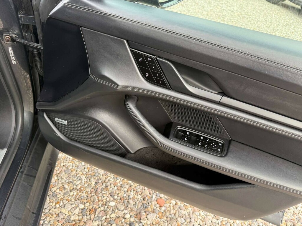 Porsche Taycan Performance Plus 93.4Kwh Turbo 4Wd Silver #19