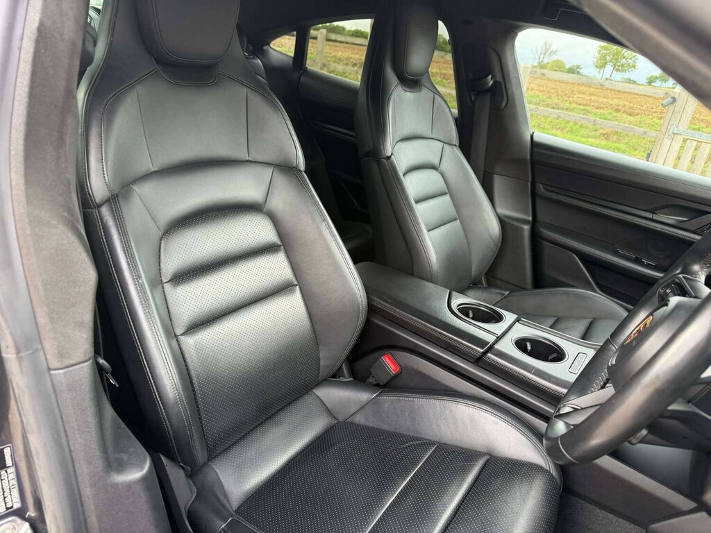 Porsche Taycan Performance Plus 93.4Kwh Turbo 4Wd Silver #17