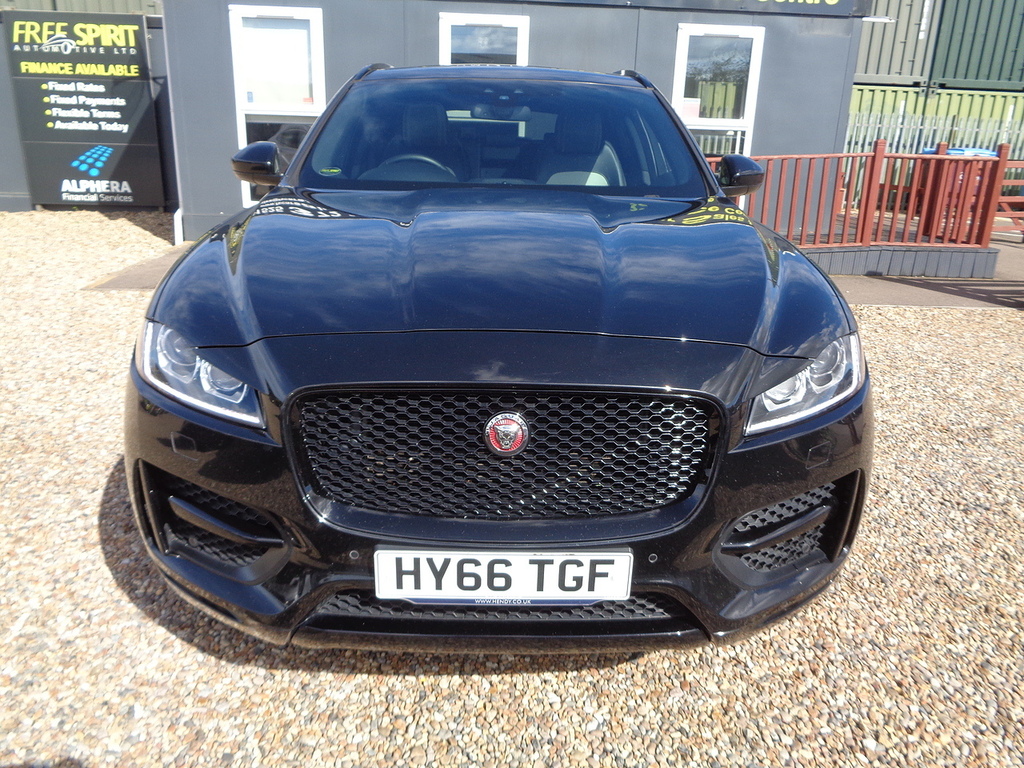 Jaguar F-Pace D180 R-sport Black #2