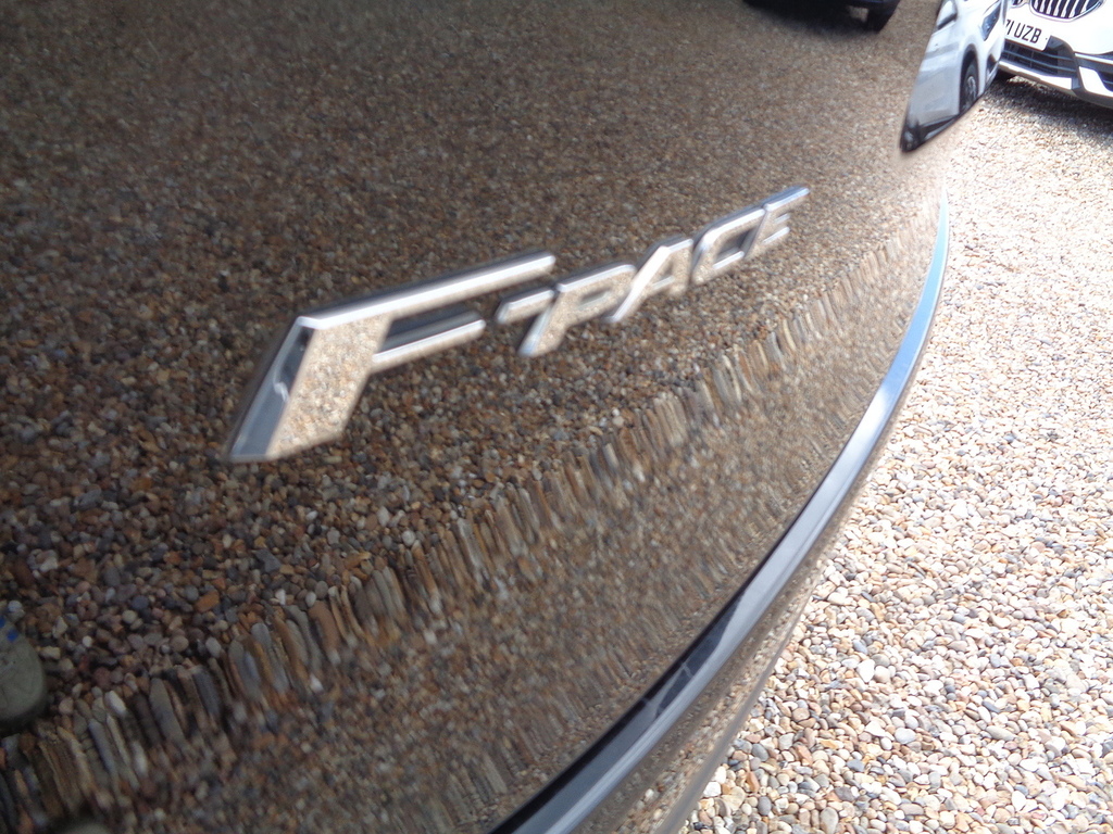 Jaguar F-Pace 2.0 D180 R-sport Awd Euro 6 Ss White #36