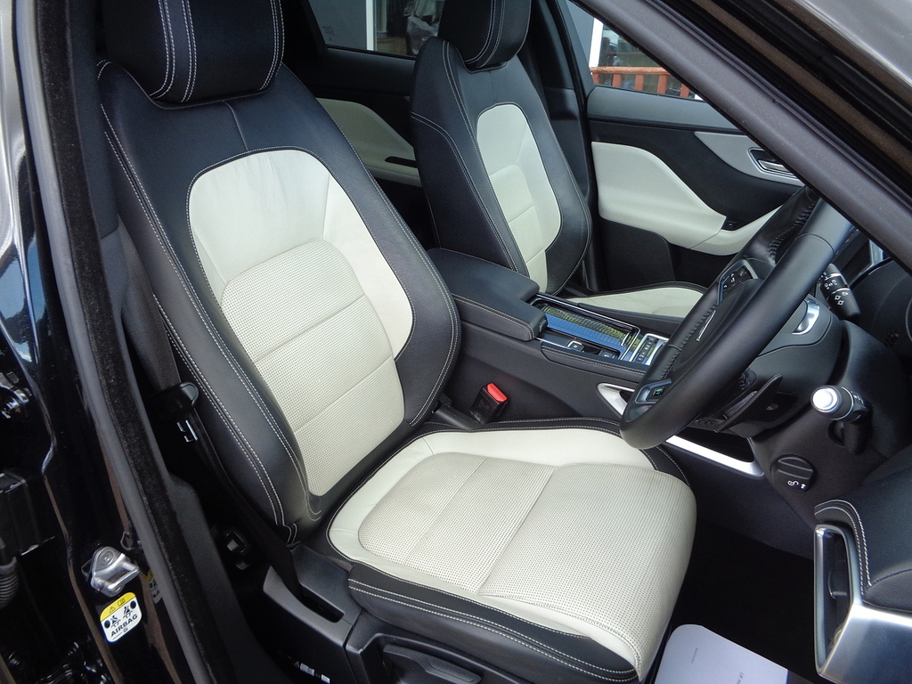 Jaguar F-Pace 2.0 D180 R-sport Awd Euro 6 Ss White #19