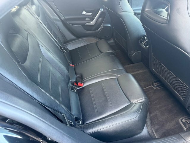 Mercedes-Benz CLA Class Cla 180 Amg Line Premium Plus Tip  #12