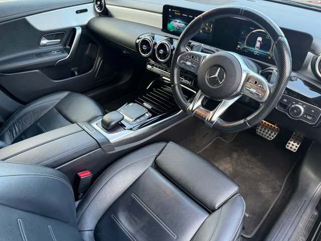 Mercedes-Benz CLA Class Cla 180 Amg Line Premium Plus Tip  #9